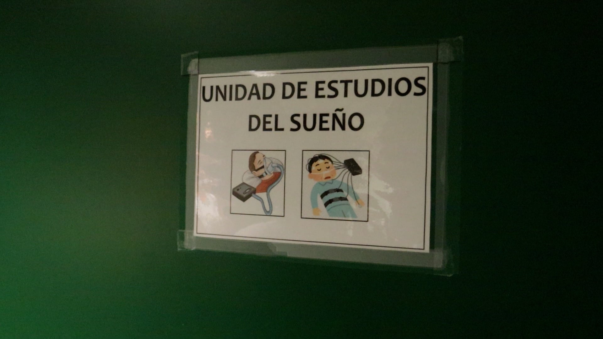 Cartel indicativo de la Unidad del Sueño del Caule.