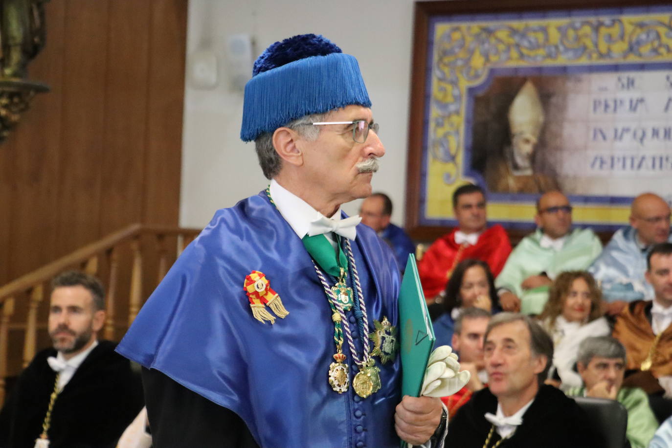 Estanislao de Luis Calabuig se despide como maestro de ceremonias de la ULE