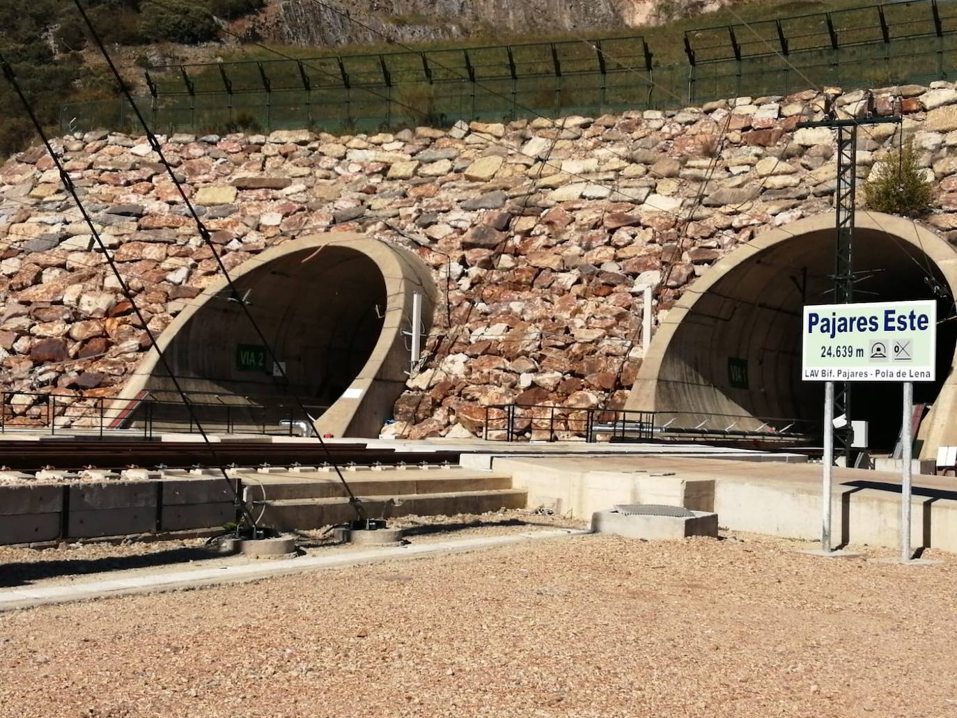 Simulacro de emergencia en la Variante de Pajares