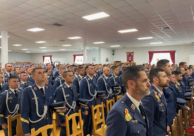 La misión principal de la Academia Básica del Aire es la preparación y capacitación para el ejercicio profesional de todos los Suboficiales del Ejército del Aire y del Espacio.