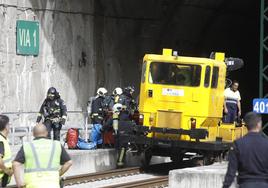 Simulacro de evacuación en la variante de Pajares