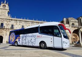 Presentación del autobús del Olímpico de León.