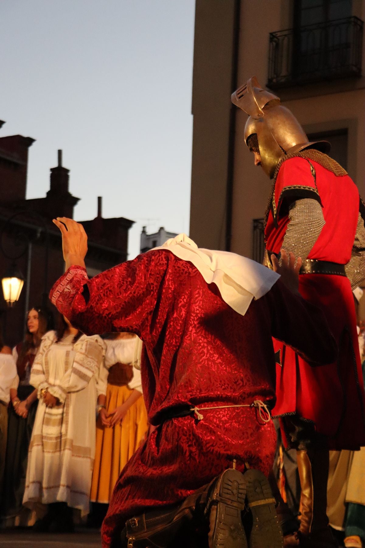 Doncellas como tributo