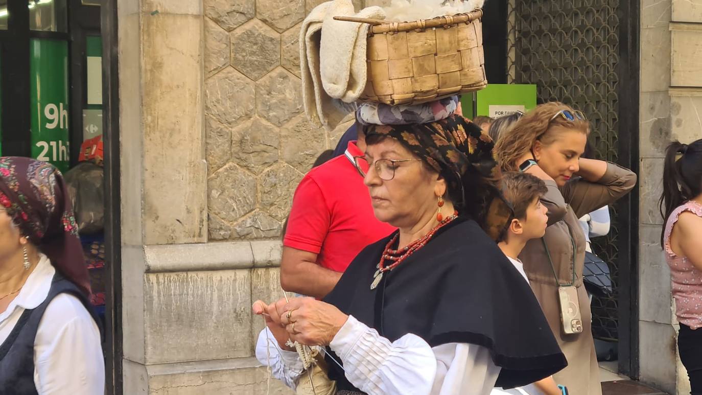 Desfile de pendones en León