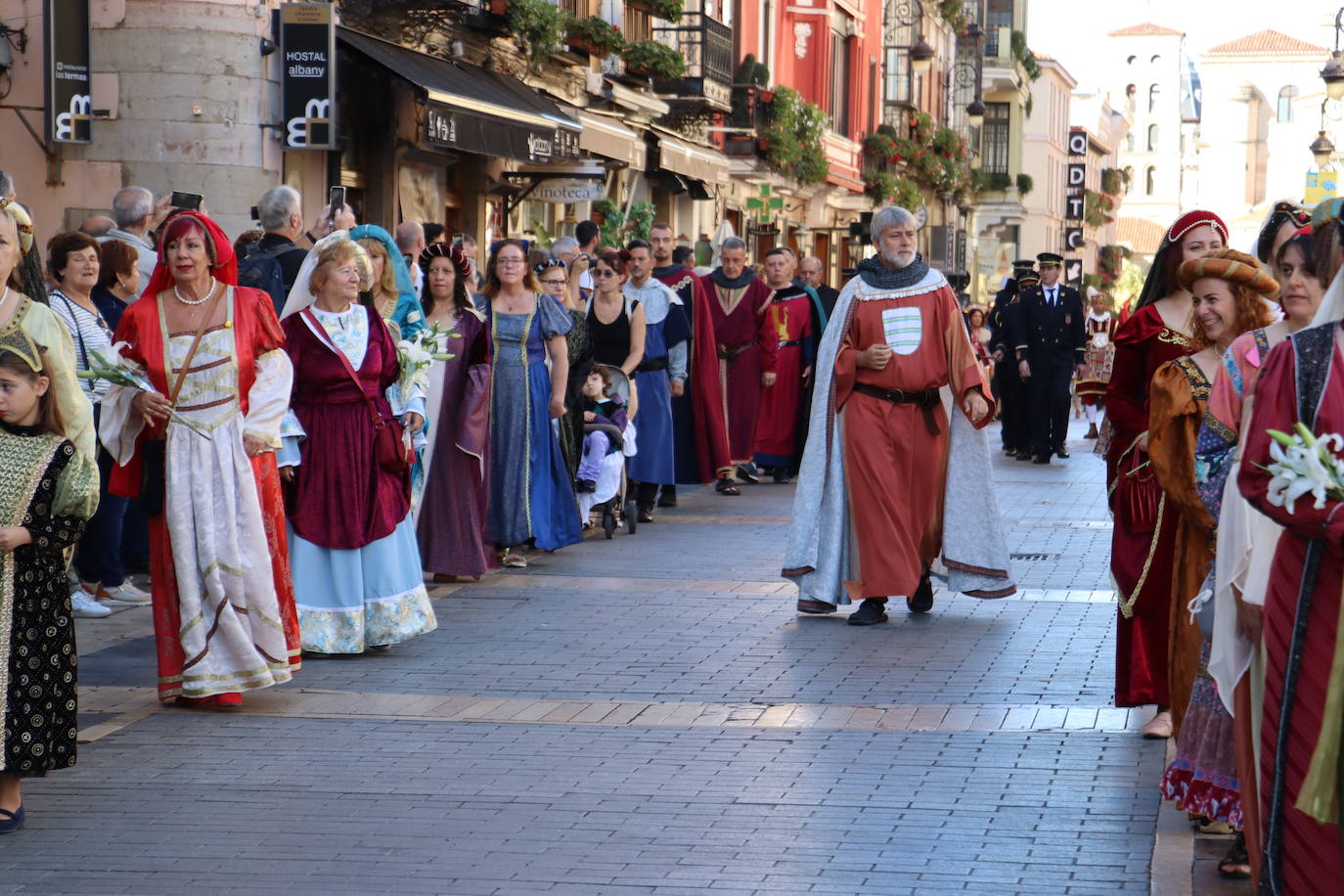 Ceremonia de las Cantaderas en la Catedral de León