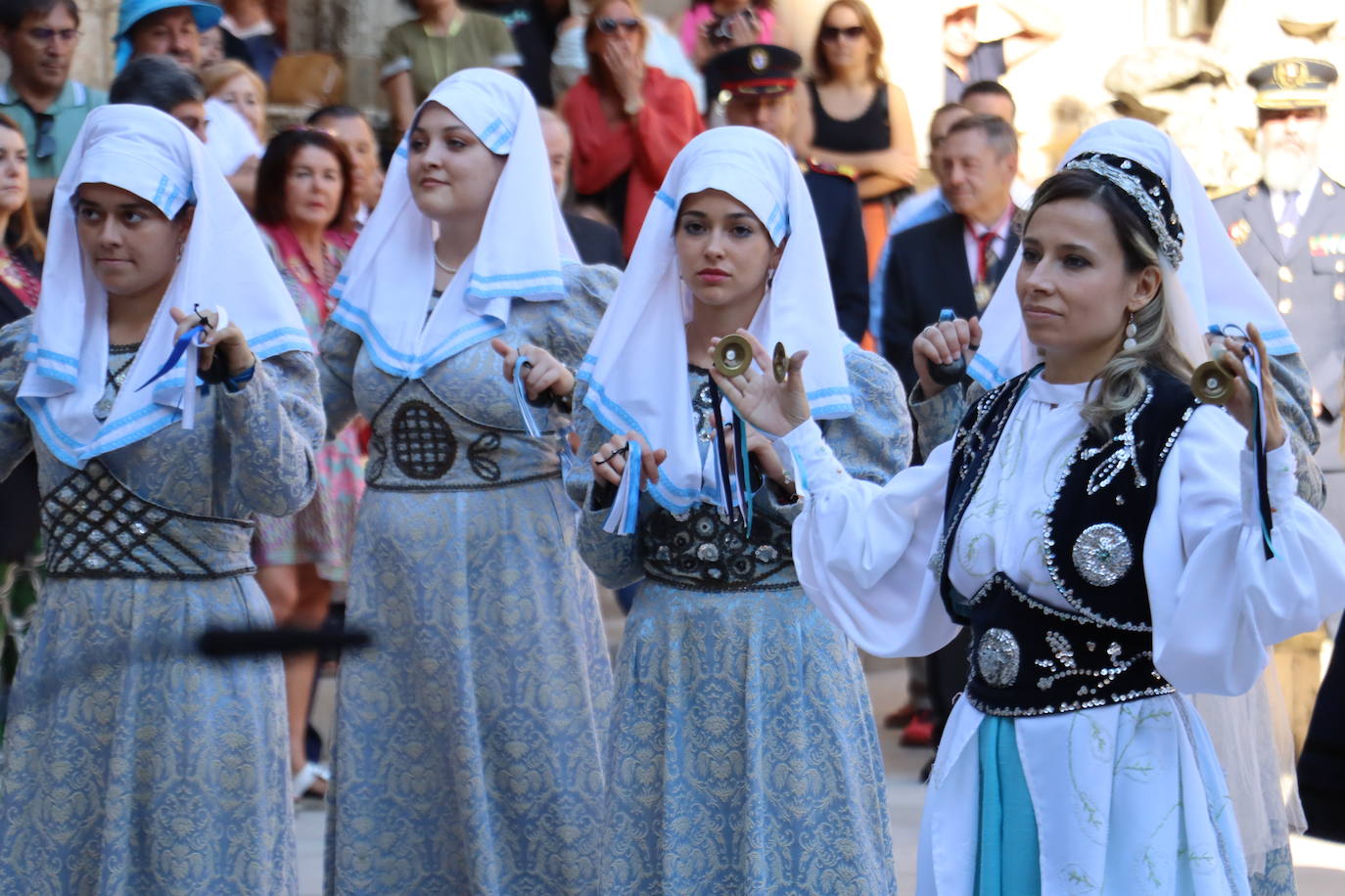 Ceremonia de las Cantaderas en la Catedral de León