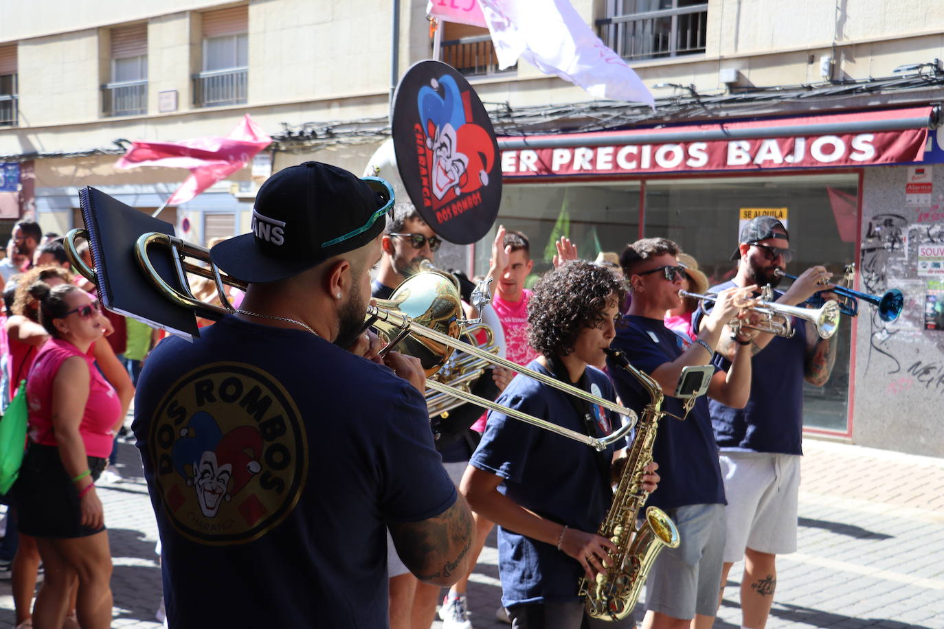 Desfile de peñas en San Froilán