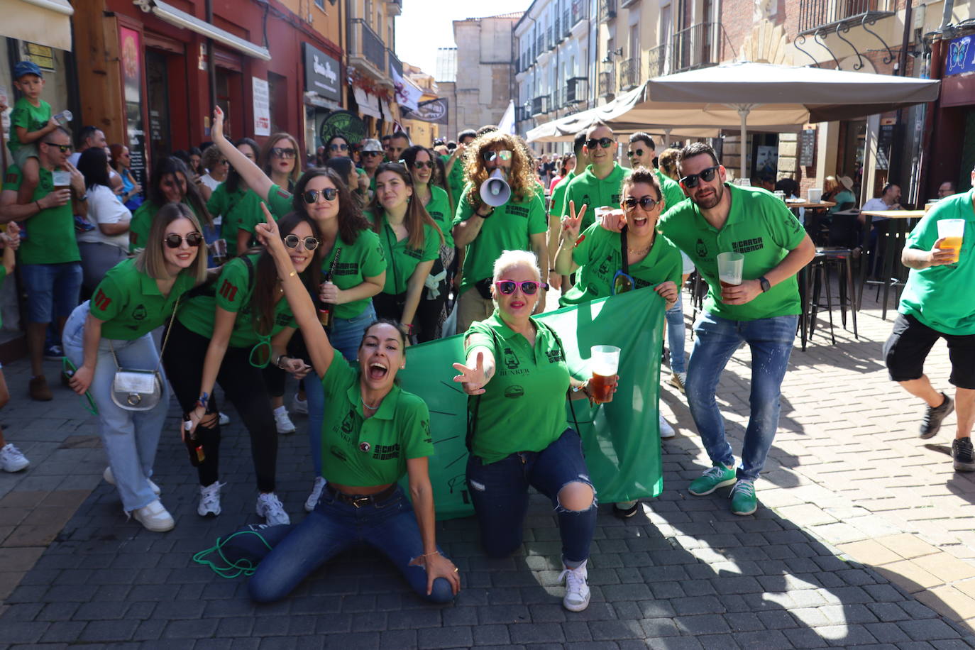 Desfile de peñas en San Froilán