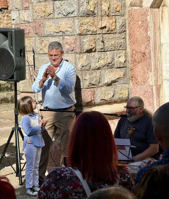 Imagen secundaria 2 - Feria de Cármenes 2023