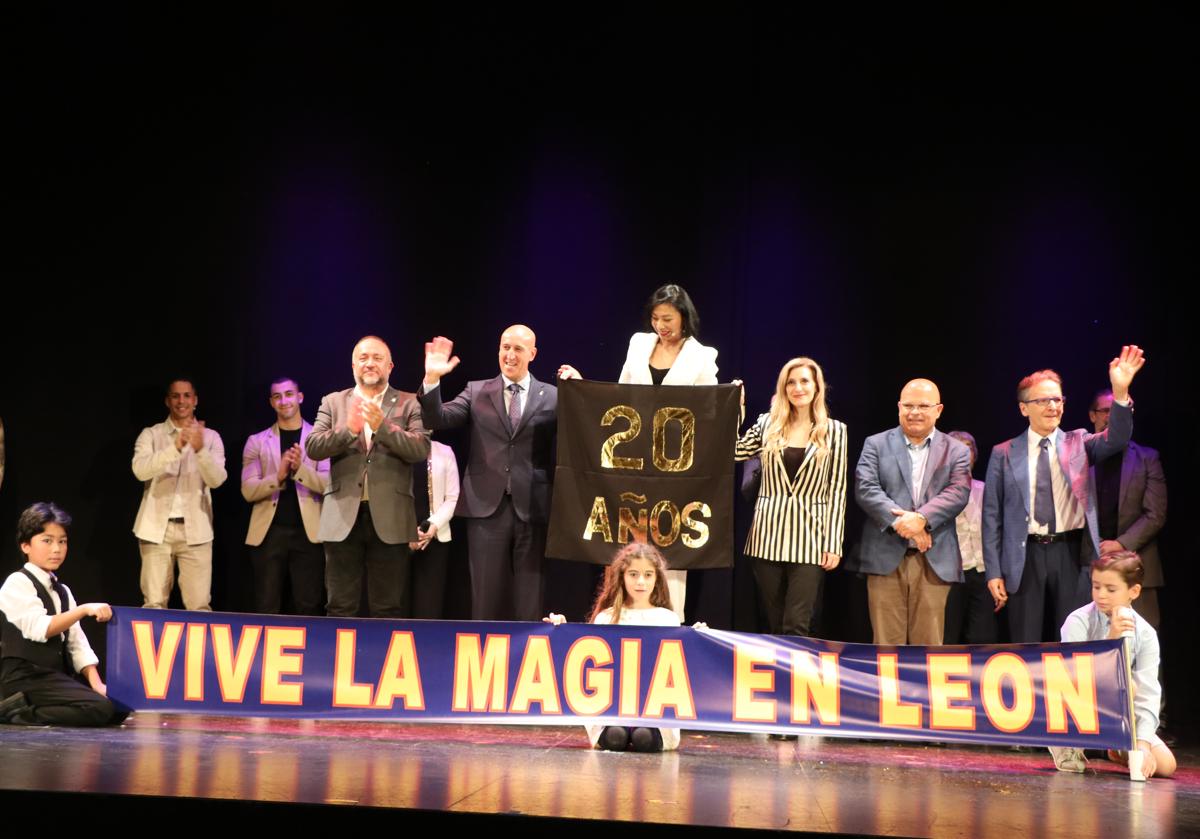 Presentación festival de magia de León