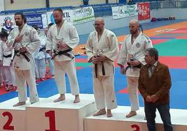 Cuatro medallas para el judo leonés en Salamanca