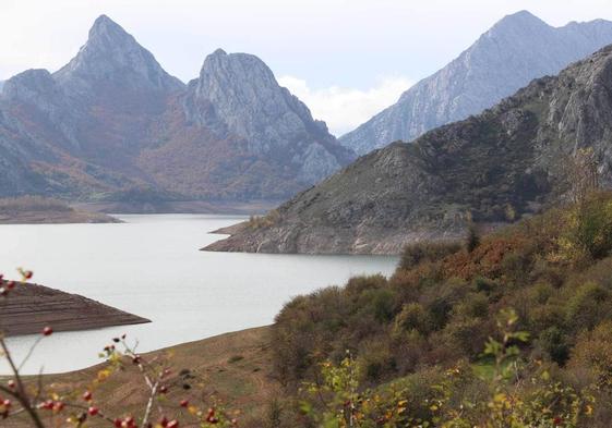 Imagen de archivo del embalse de Riaño.