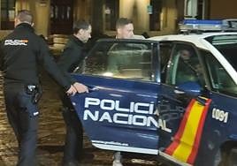 El principal sospechoso del crimen, en su llegada a la Audiencia.