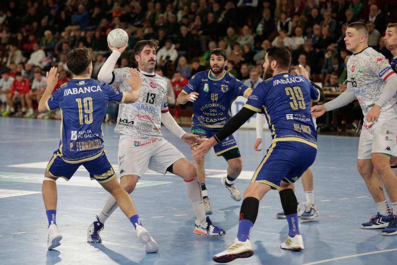 Las mejores imágenes del Ademar - Balonmano Cangas