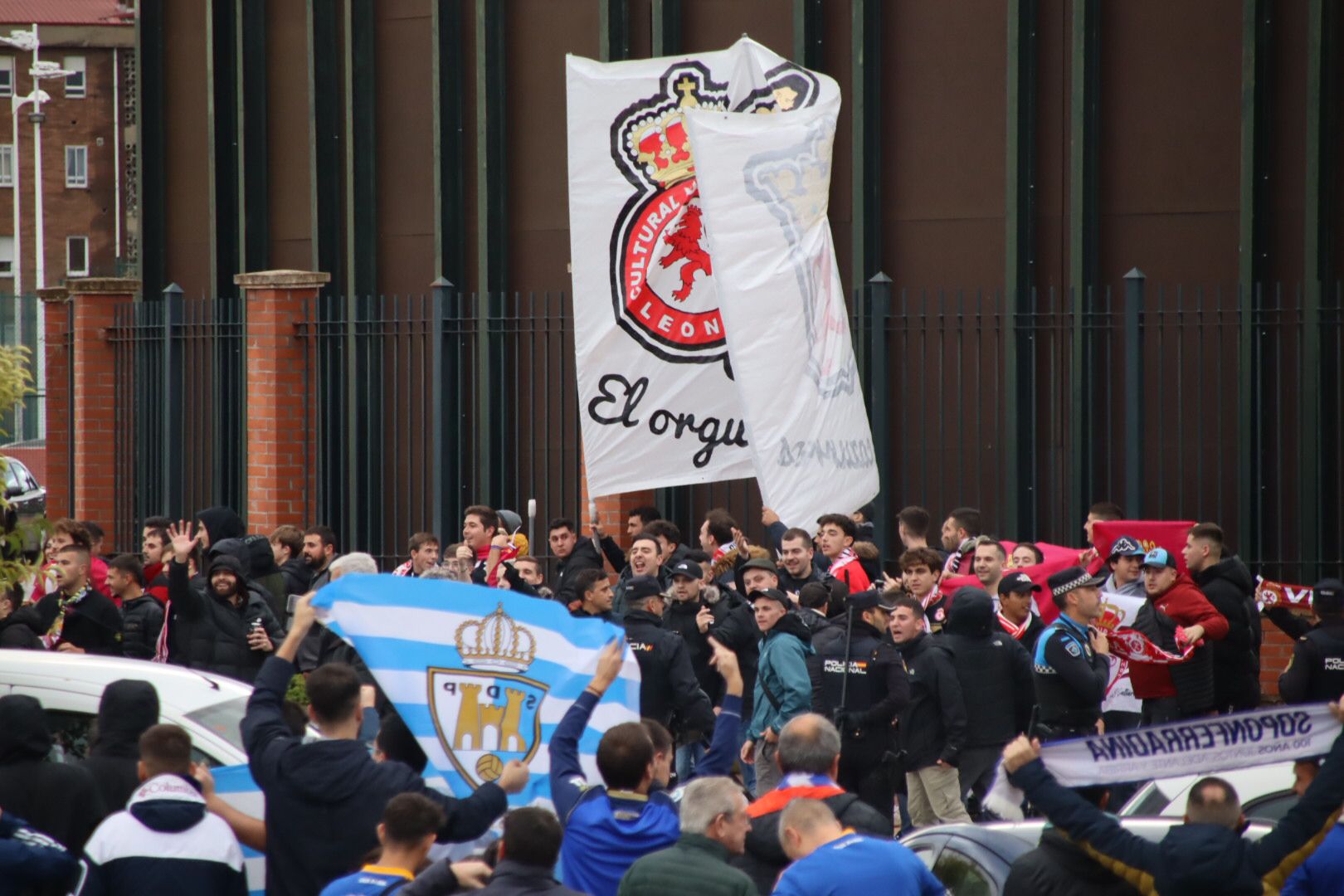 Las mejores imágenes del Ponferradina-Cultural