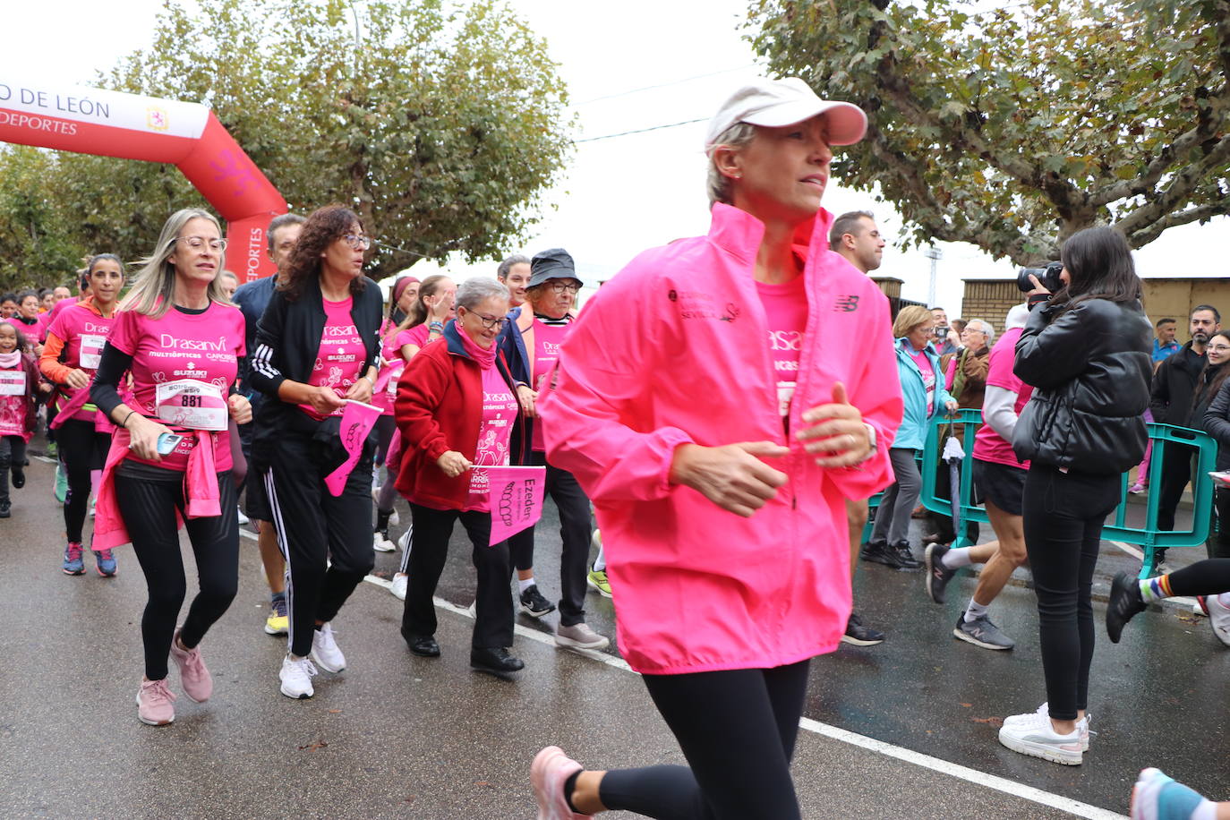 ¿Estuviste en la Carrera de la Mujer de León? Búscate