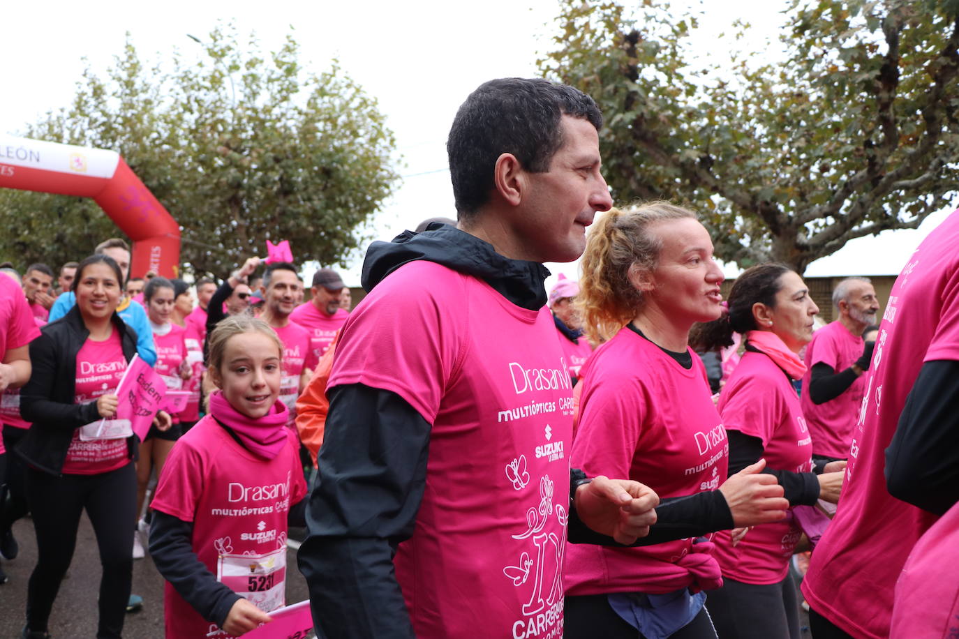 ¿Estuviste en la Carrera de la Mujer de León? Búscate