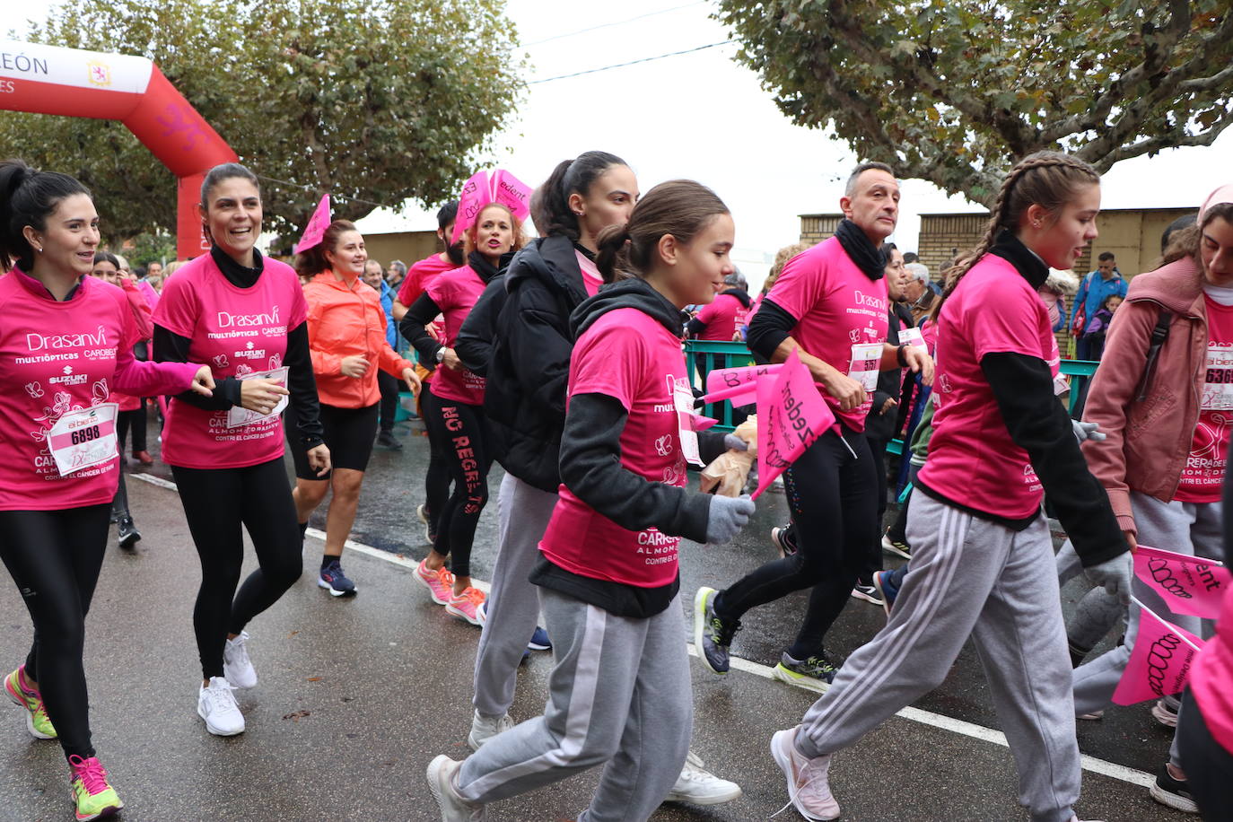 ¿Estuviste en la Carrera de la Mujer de León? Búscate