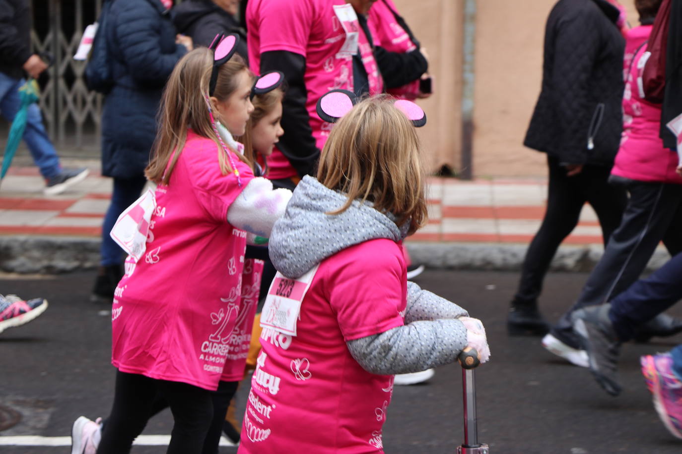 ¿Estuviste en la Carrera de la Mujer de León? Búscate