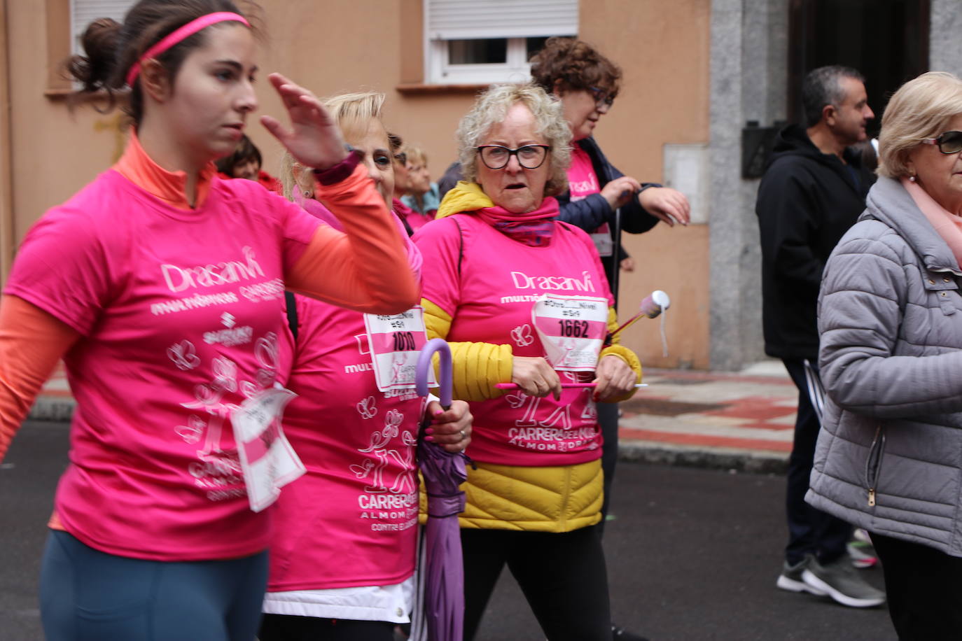 ¿Estuviste en la Carrera de la Mujer de León? Búscate