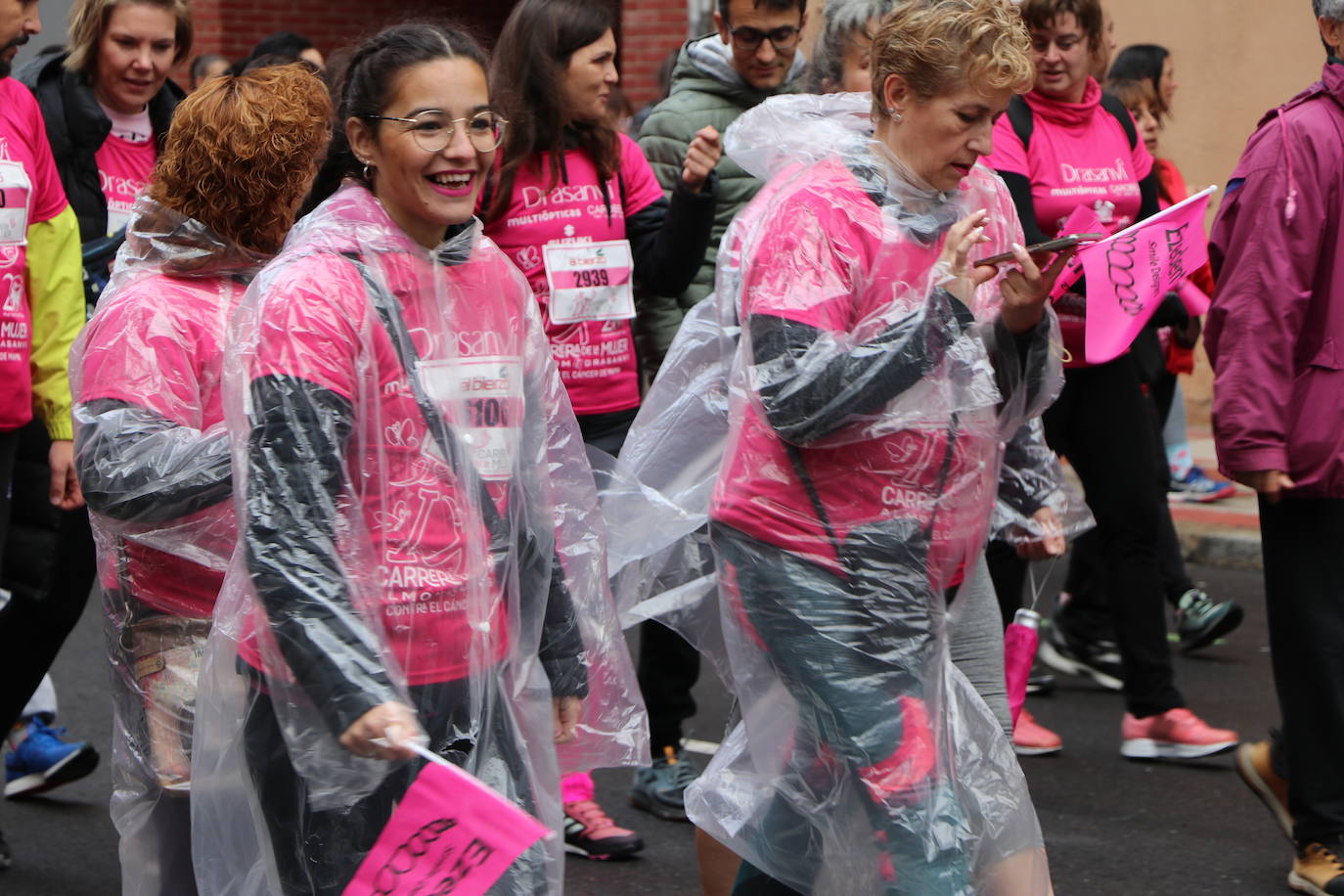 ¿Estuviste en la Carrera de la Mujer de León? Búscate