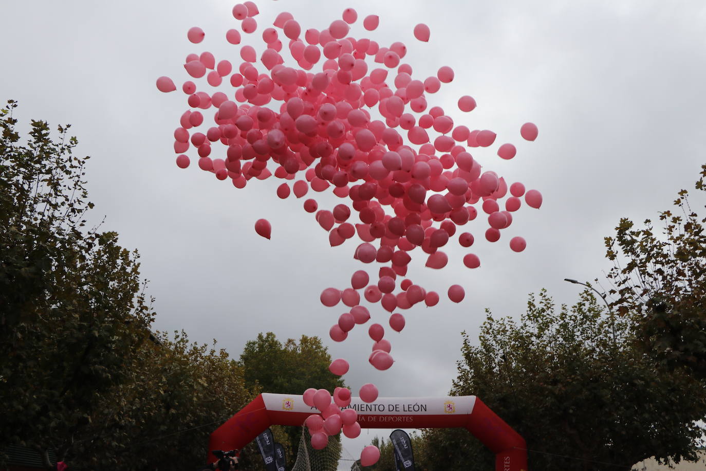 ¿Estuviste en la Carrera de la Mujer de León? Búscate