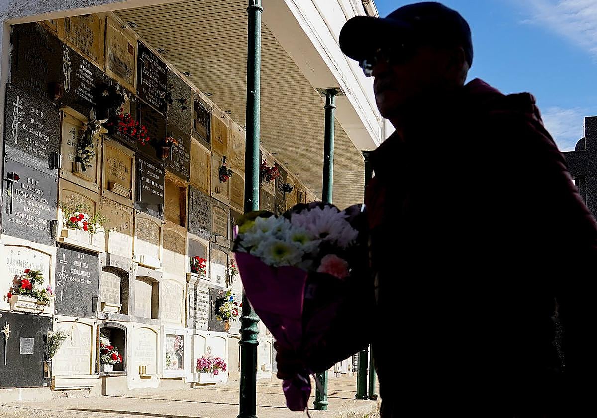 Celebración del Día de Todos los Santos en León