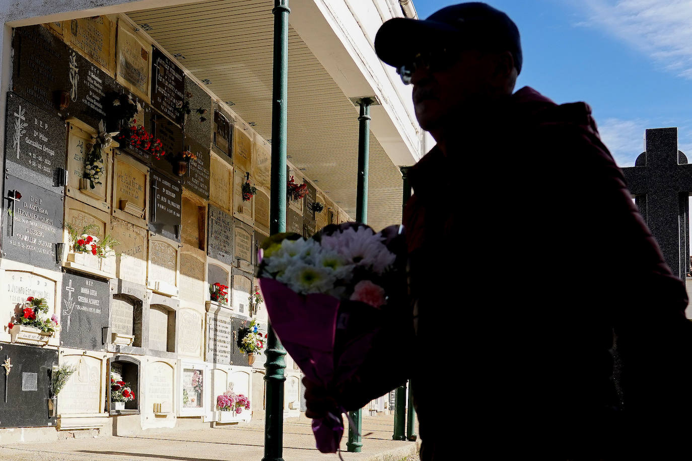 Celebración del Día de Todos los Santos en León