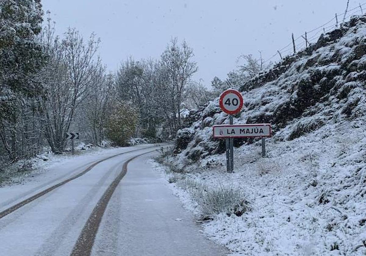 Nieve en la localidad de La Majúa.