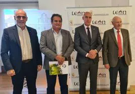 El Ayuntamiento de León acoge la presentación de este nuevo congreso.