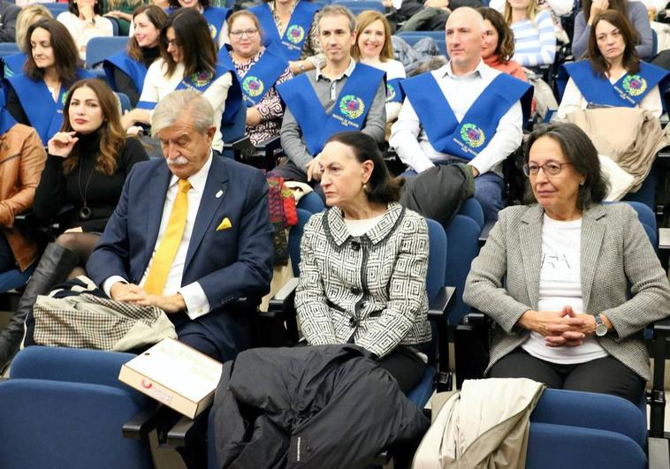 Biológicas recuerda a sus licenciados de hace 25 y 50 años