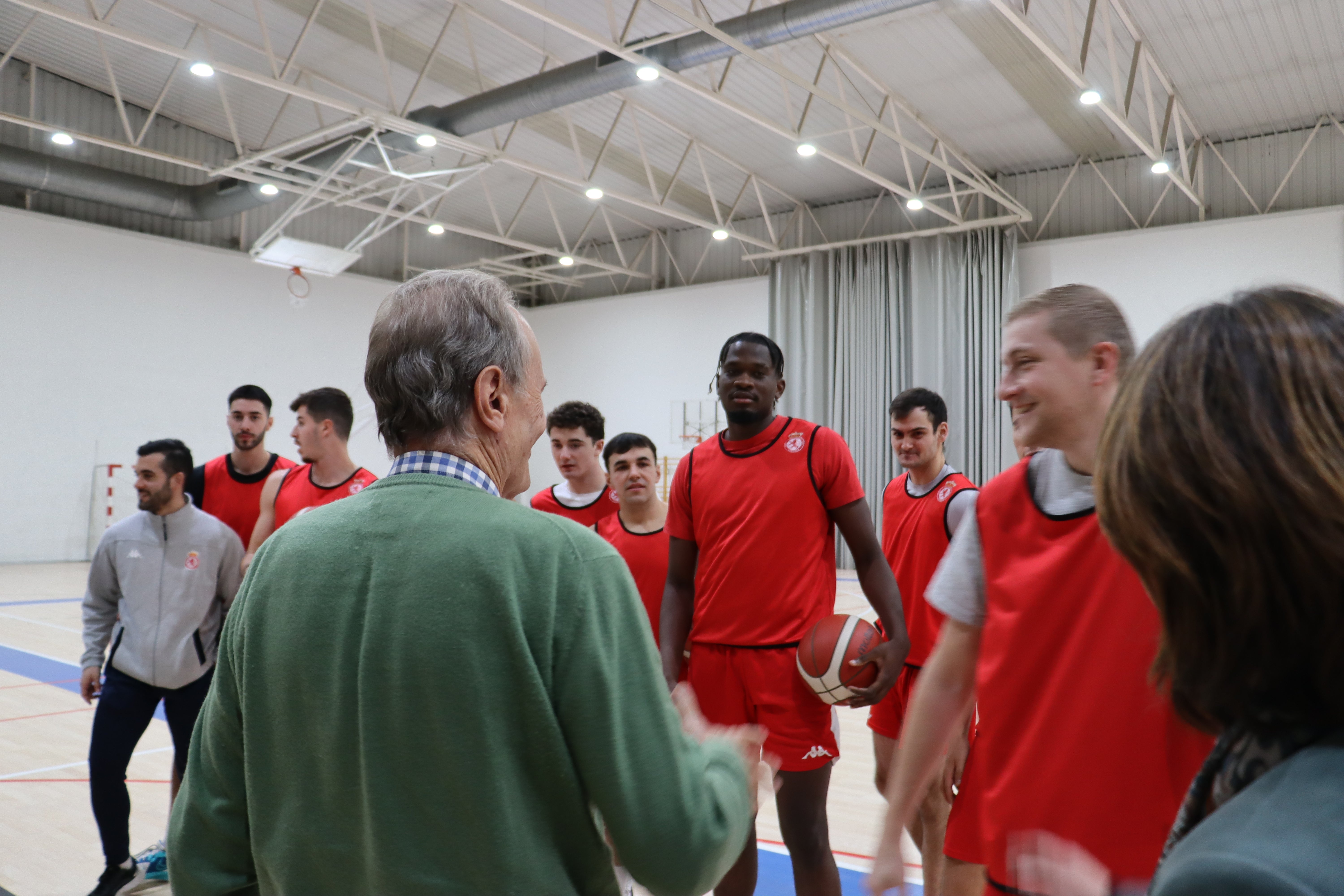 Aito García Reneses anima a la Cultural de Baloncesto a pelear el ascenso