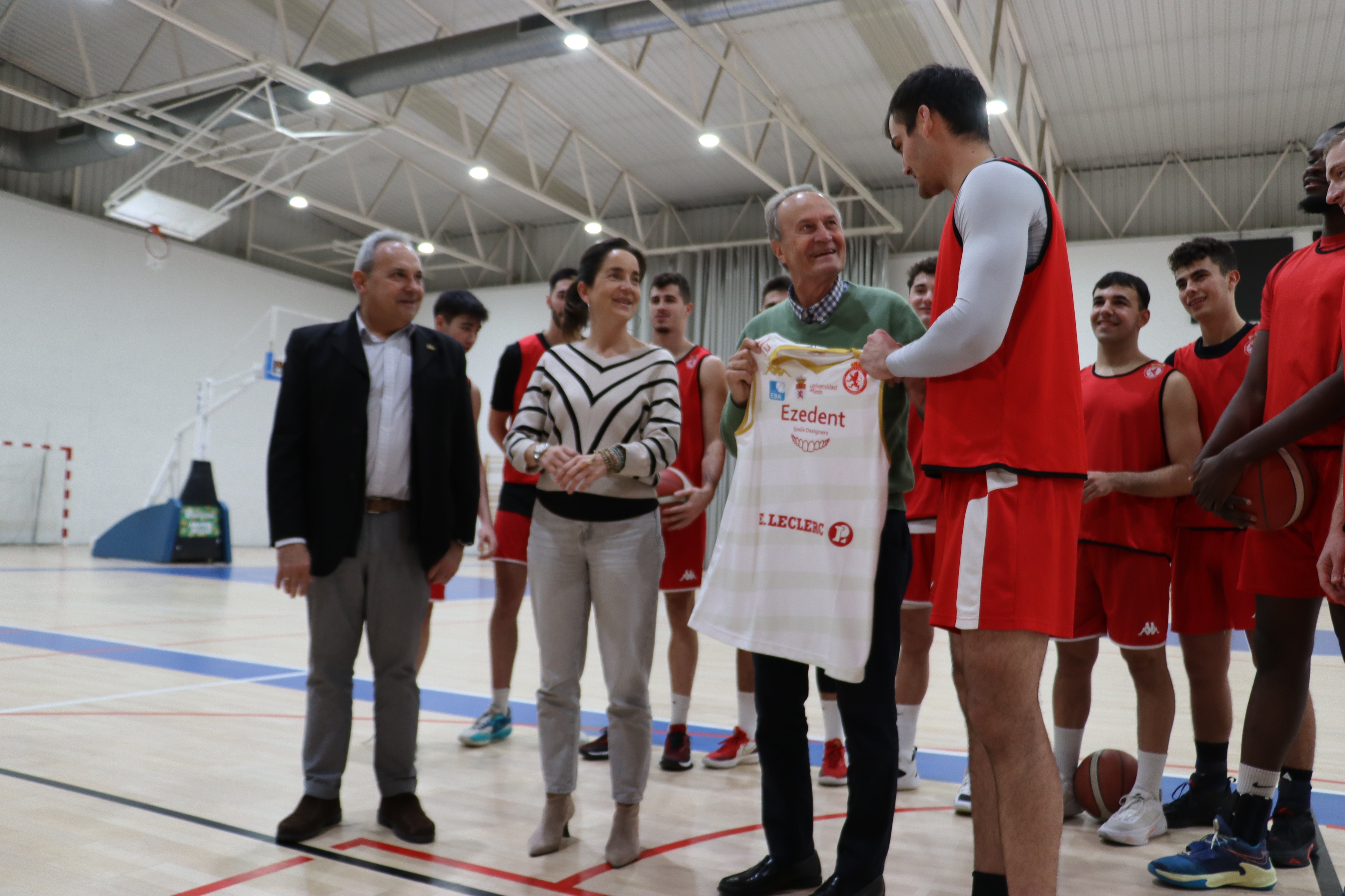 Aito García Reneses anima a la Cultural de Baloncesto a pelear el ascenso