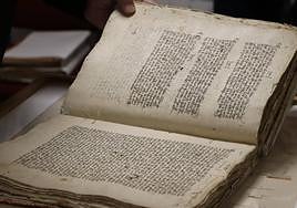 Documentos del archivo de La Catedral de León