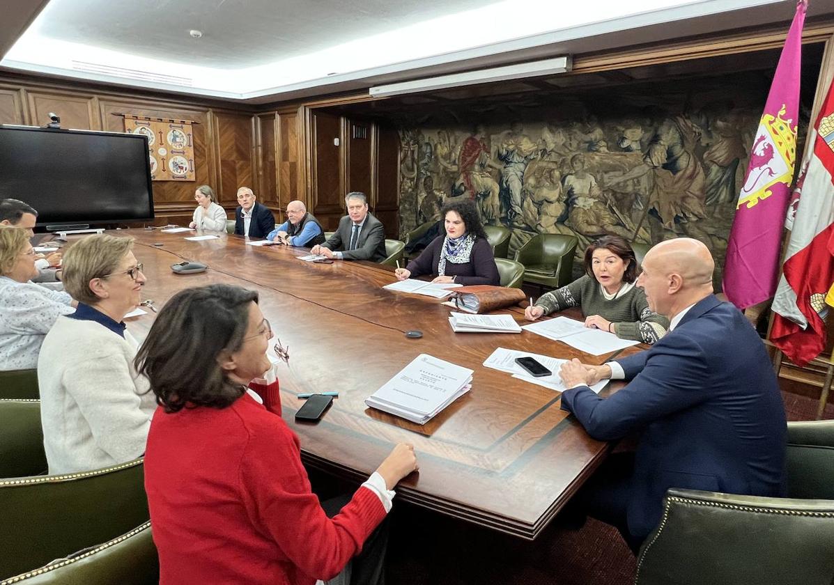 Junta de gobierno local del Ayuntamiento de León.