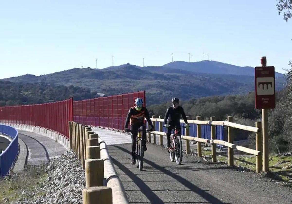 El tren Ruta de la Plata cuenta con el apoyo popular para su reapertura.