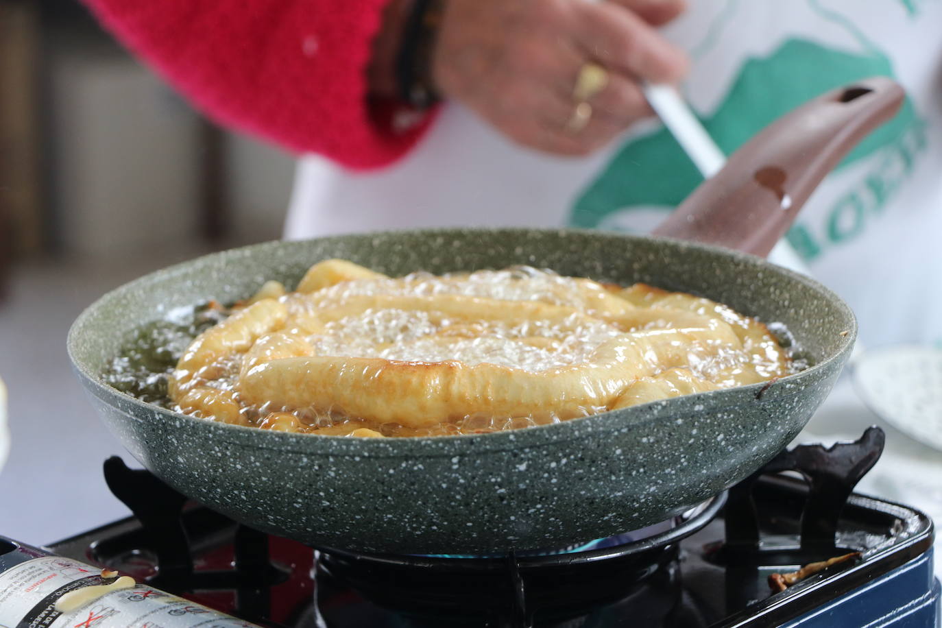 Así se cocina un fisuelo lacianiego