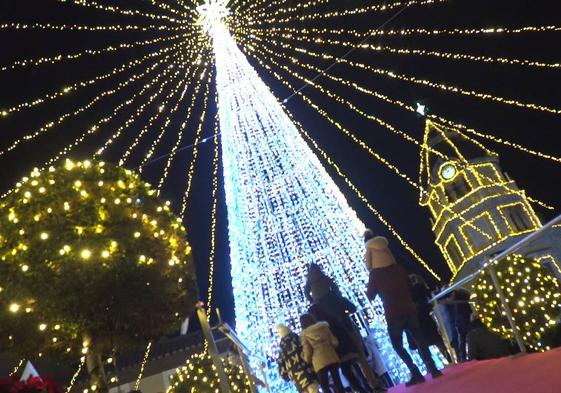 Encendido de luces navideñas en La Bañeza