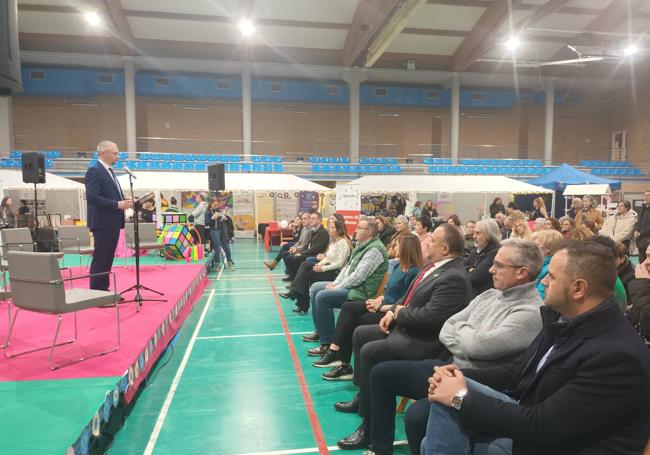 Inaguración de la XI Feria emprendedora de Villaquilambre