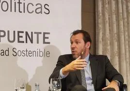 El ministro de Transportes y Movilidad Sostenible, Óscar Puente.