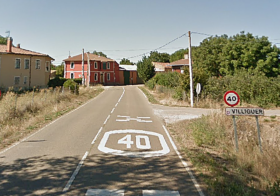 Carretera de entrada a Villiguer, la LE-5625, una de las actuaciones de la Diputación.