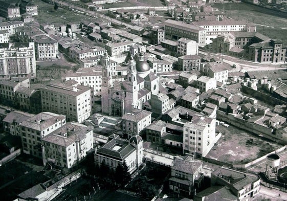 Iglesia de San Juan y San Pedro de Renueva, 1953.