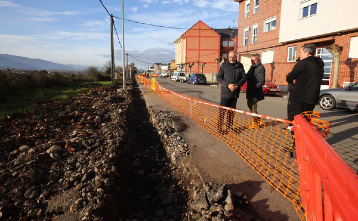 Remodelación de la avenida de Extremadura en el barrio de la Placa de Ponferrada. 