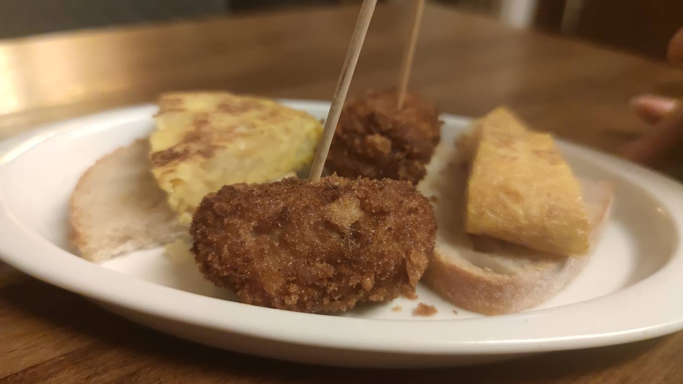 Las tapas ofrecidas en la Ruta de la Croqueta que realizaron los redactores de leonoticias. Croquetas de La Calea