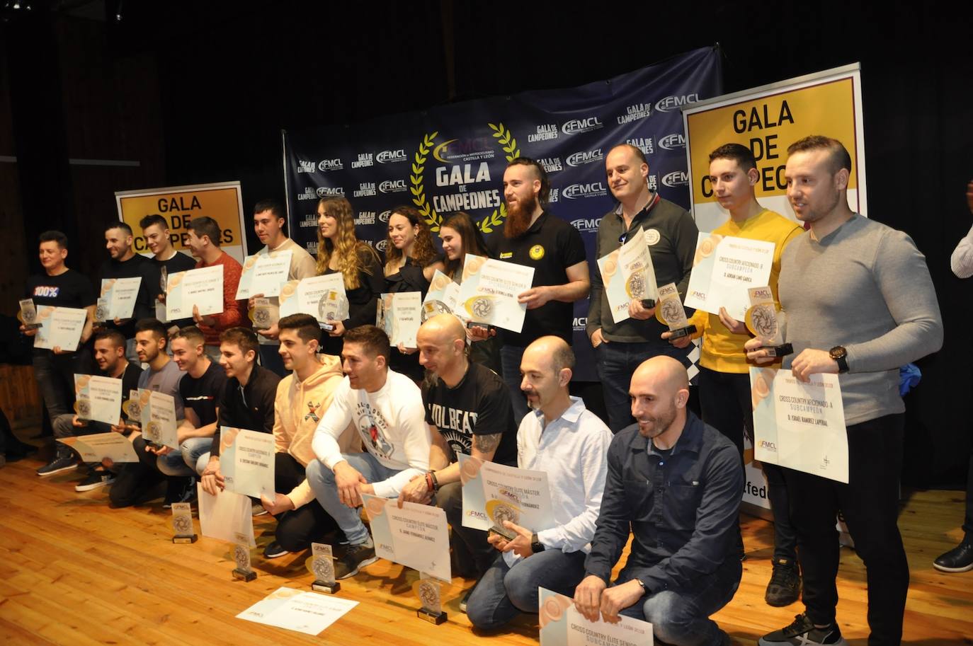 La Federación de Motociclismo de Castilla y León celebró la segunda gala del motor en Valencia de Don Juan.