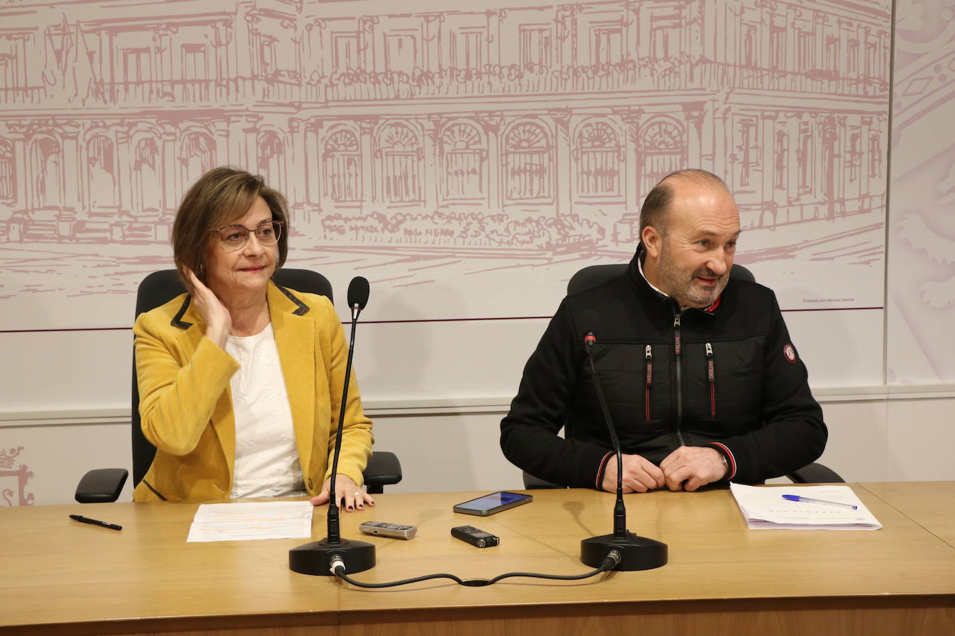La concejala de Acción y Promoción Cultural, Evelia Fernández, ha presentado esta mañana la programación que comienza el próximo 3 de febrero con la propuesta teatral 'Noche de reyes'
