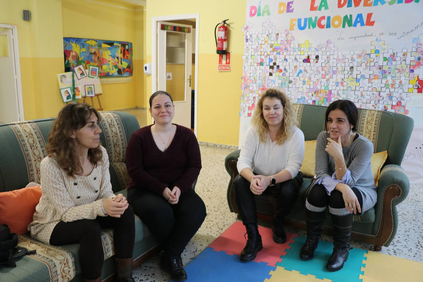 El 'Club del libro libre' del colegio Antonio González de Lama.