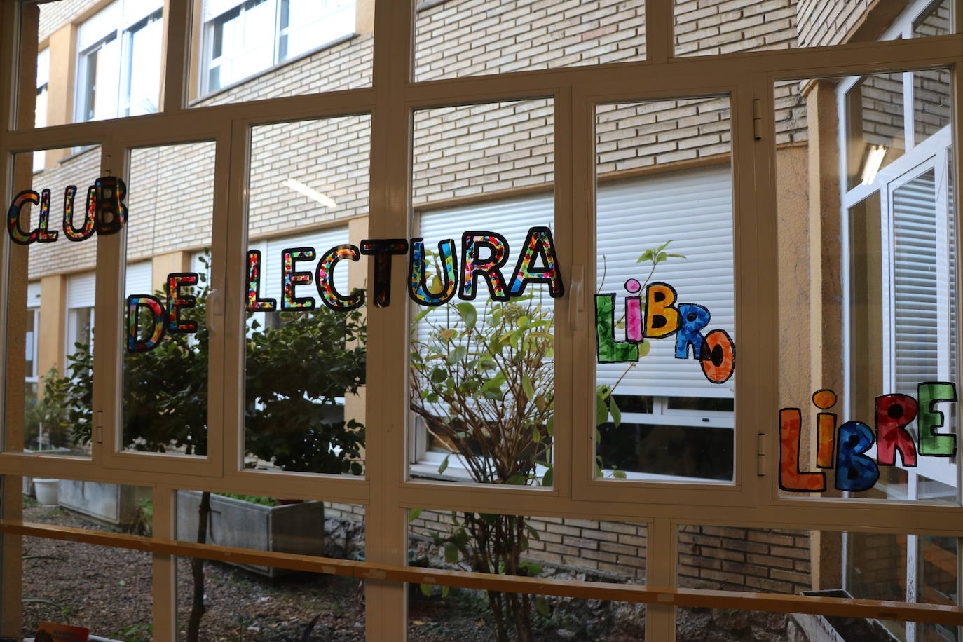 El 'Club del libro libre' del colegio Antonio González de Lama.