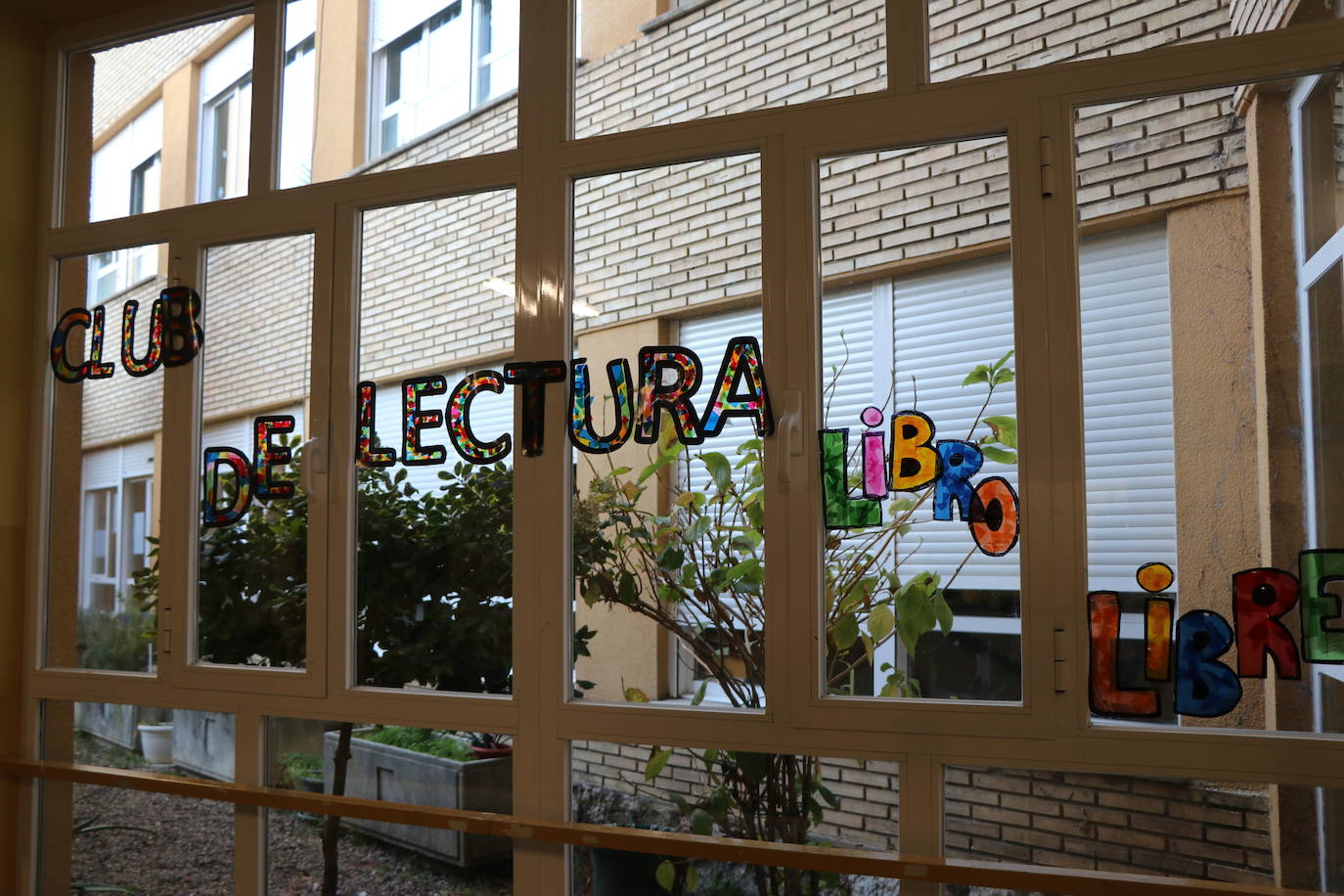 El 'Club del libro libre' del colegio Antonio González de Lama.