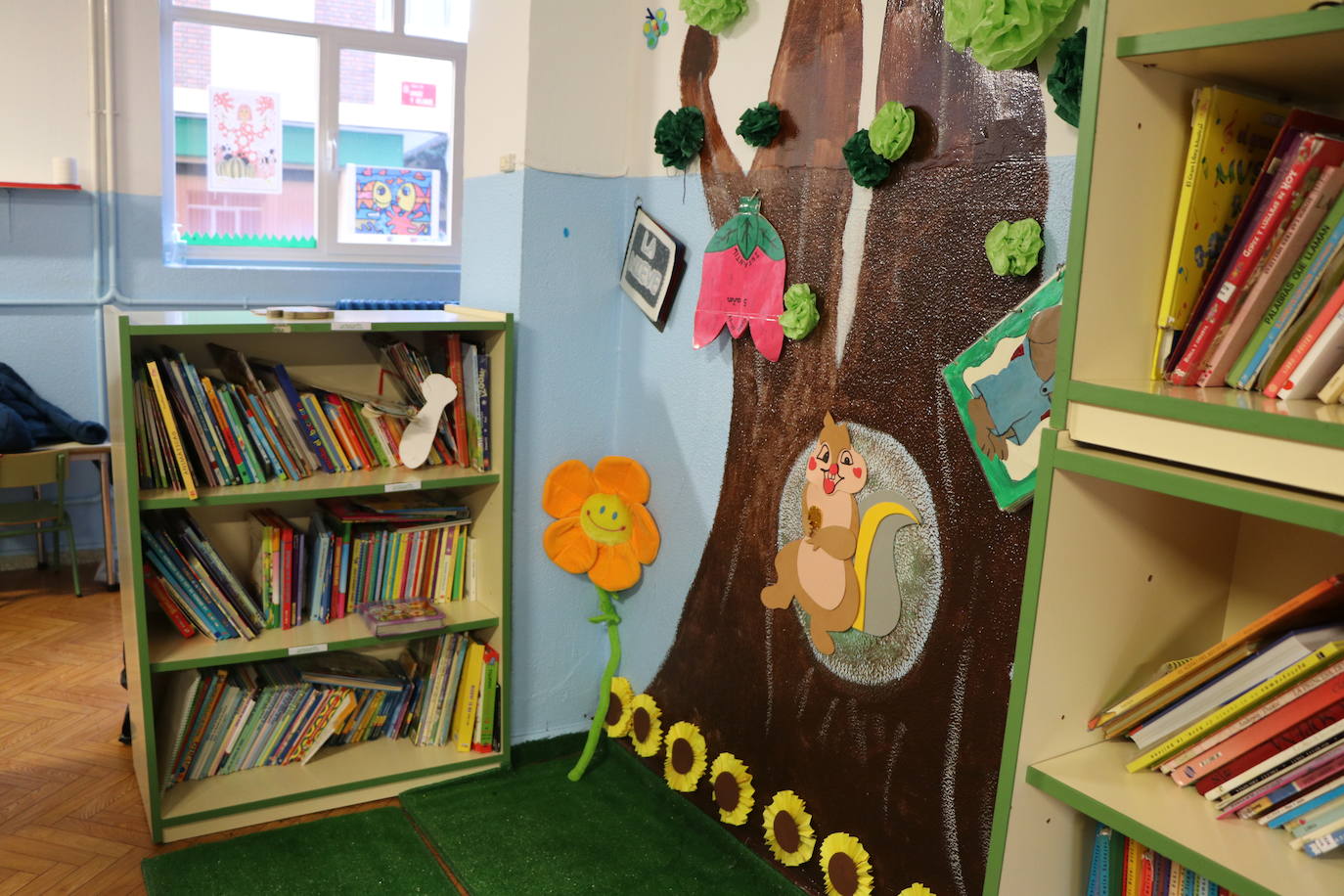 El 'Club del libro libre' del colegio Antonio González de Lama.